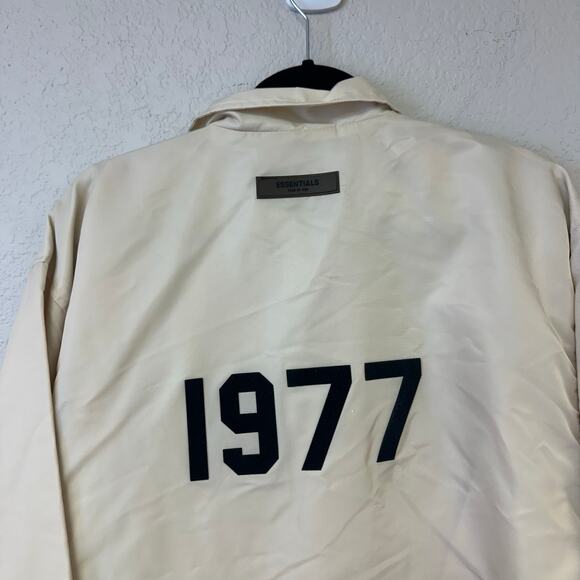 Fear of God Essentials Coaches Jacket in Egg Shell Size Large - Picture 3 of 10